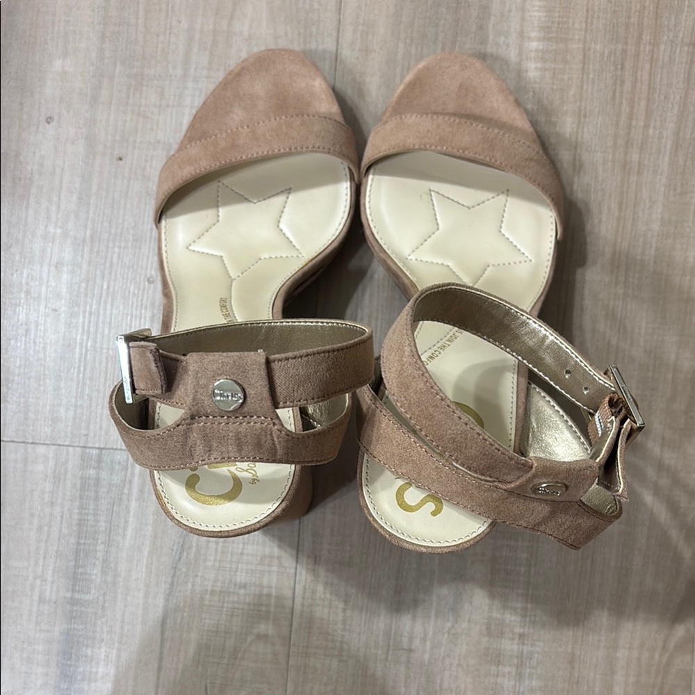 Circus by Sam Edelman Elegant Tan Women's Heels - Picture 8 of 9